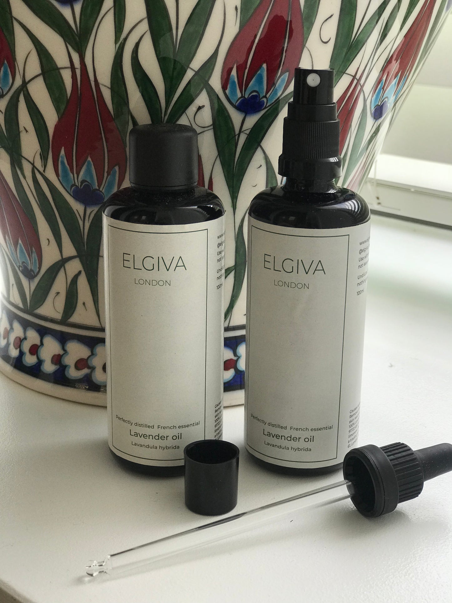 100ml Elgiva London Lavender Oil lavandula hybrida with a Screw Top, another bottle with a spray dispenser and a screw in pipette