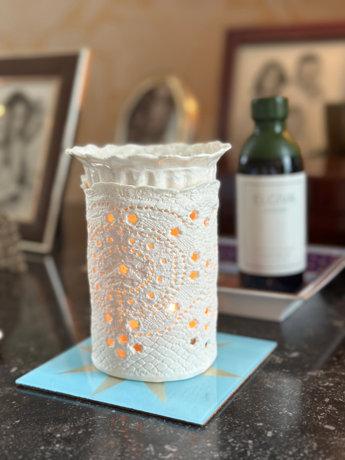 Handmade Porcelain Oil Burner/Decorative Candle Holder