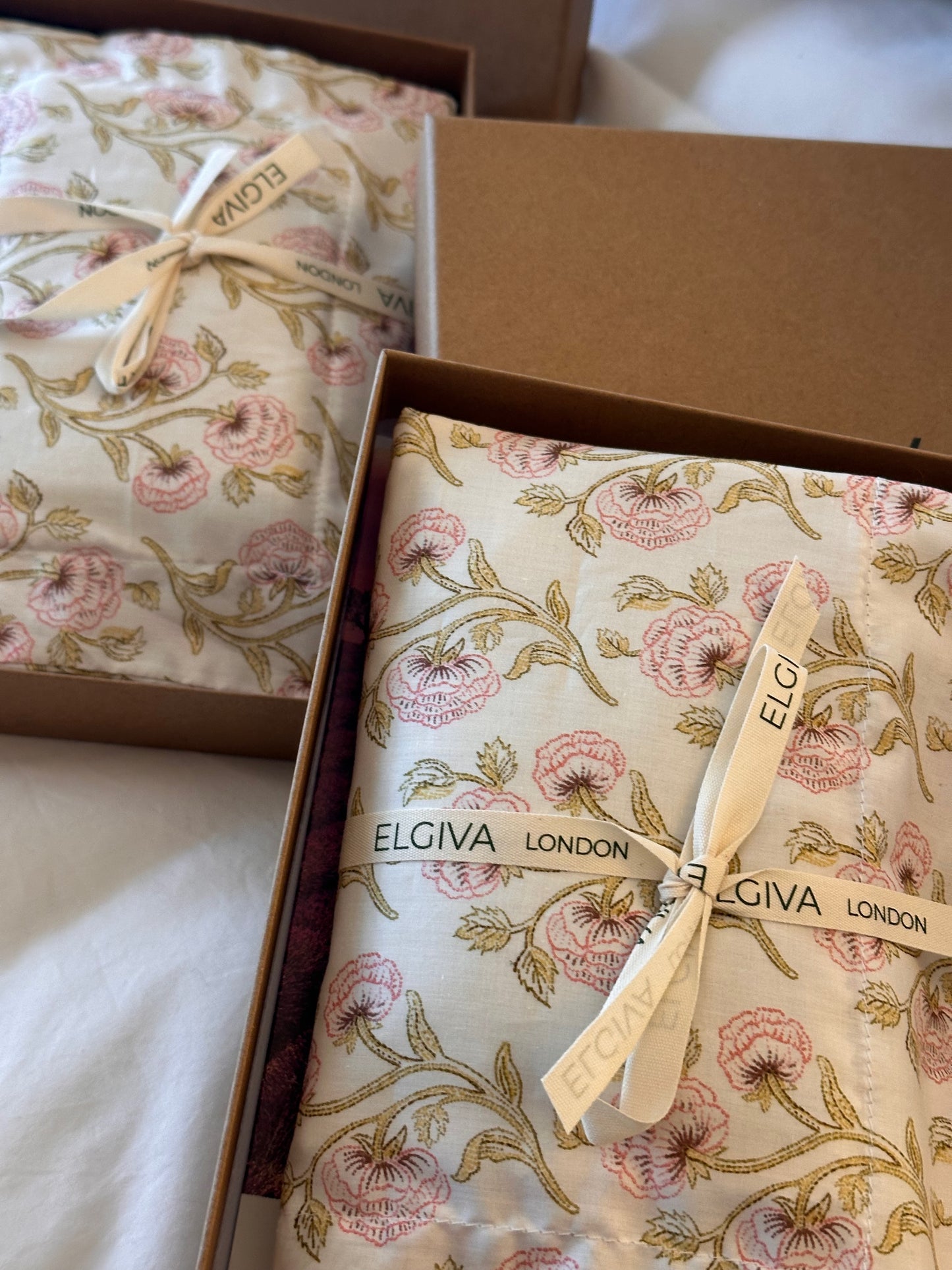 Rosa Liberty Boxed Elgiva Lavender Sachets for Drawers, Hangers, Pillows, Suitcases