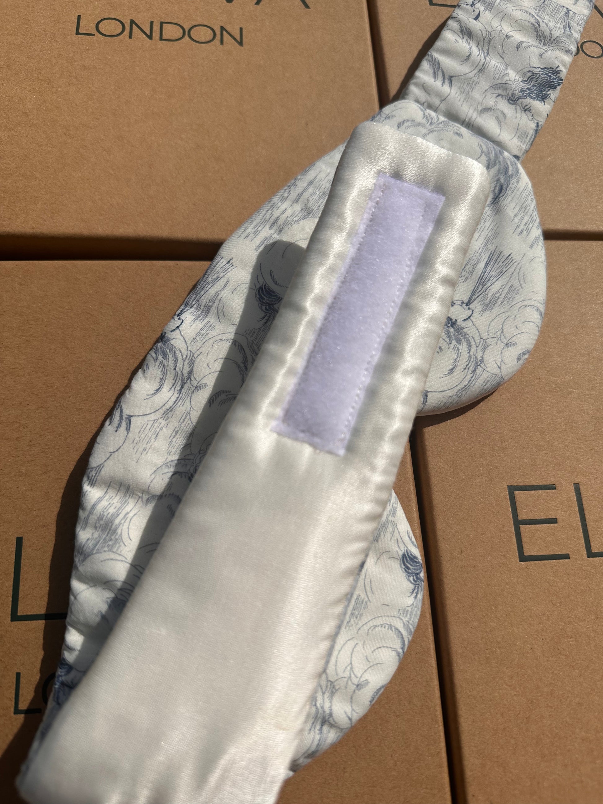 Elgiva  hand stitched sleep mask with Silk satin inner, four layers of thick pure cotton bamboo padding, pure cotton outer
Breathable, outer in LIberty print Zephyr
