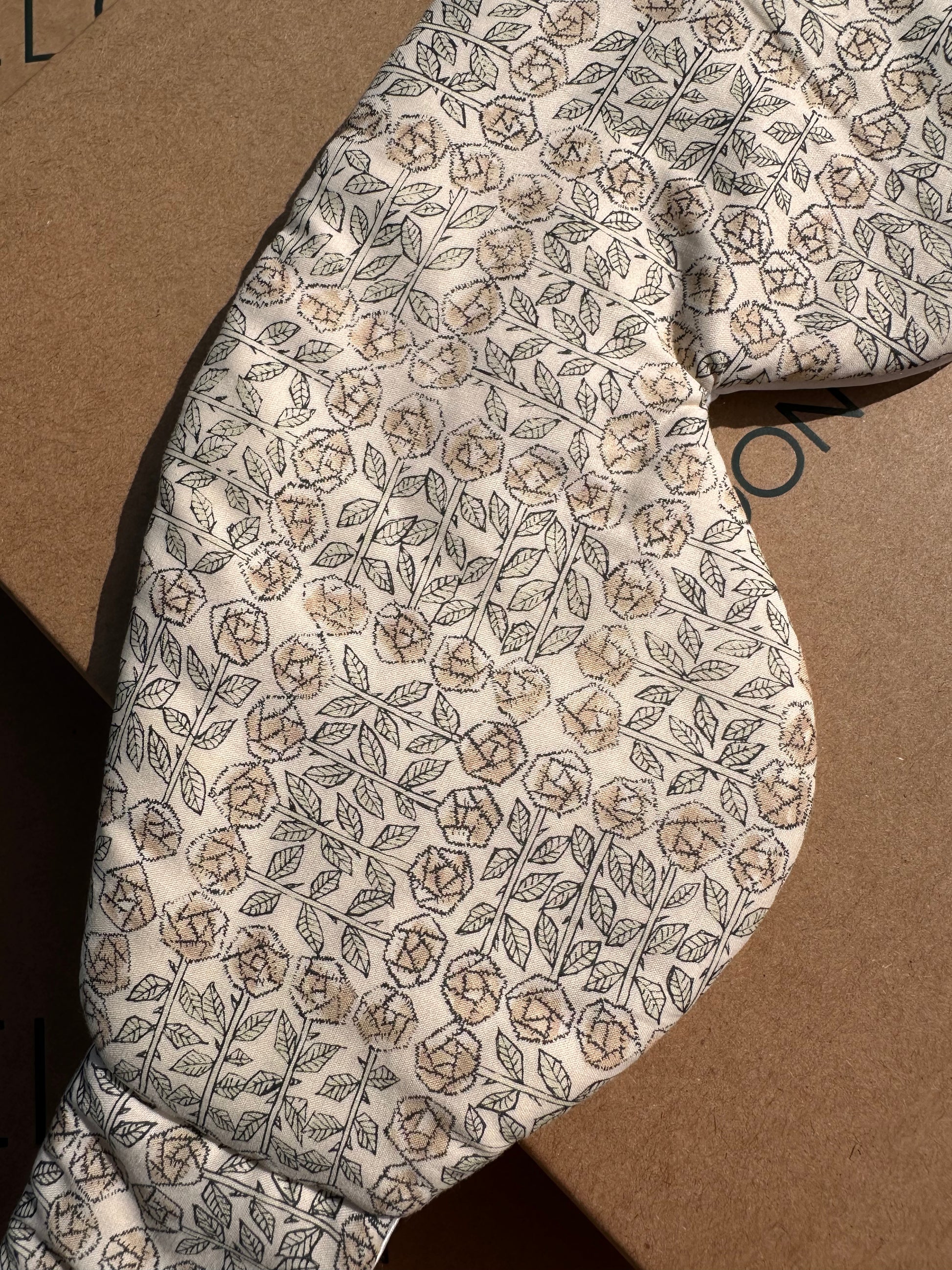 Handstitched Elgiva sleep mask with Silk satin inner, four layers of thick pure cotton bamboo padding, pure cotton outer
Breathable, outer in LIberty print Sleeping Rose